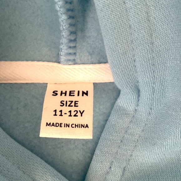 ⭐️Sea 🌊 of flowers Hoodie - Picture 3 of 4